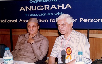 Dr. Karan Singh former Health Minister & MP at Anugraha-min